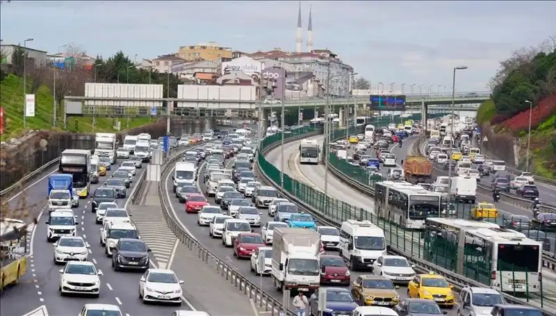 Trafiğe Çıkacaklar Dikkat! Yeni Cezalar Genel Kurul'da Onaylandı